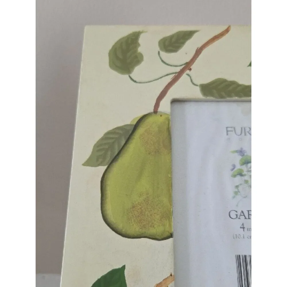 Furio Garden Pear Picture Frame - 4x6